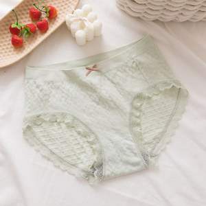 เสื้อเชิ้ตผู้หญิงแฟชั่นใหม่สุดหรูสไตล์วินเทจเซ็กซี่แบบกลับด้านได้ ใส่ได้ทุกฤดู ผลิตจากเส้นใยไผ่พรีเมียม ผ้าชีฟองถักลายพิมพ์ ติดกระดุมด้านหน้า - Product Image 4