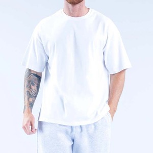 เสื้อยืดคอกลมแขนสั้นทรงโอเวอร์ไซส์สีพื้นผ้าฝ้ายสำหรับผู้ชาย รุ่นเรกูลาร์ ลองธ์  2026 - Product Image 4