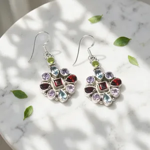 Boucles d'oreilles pendantes en argent sterling 925 avec pierres précieuses multicolores, bijoux floraux indiens faits à la main pour femmes, vente en gros - Product Image 2