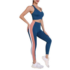 Conjunto de Yoga para Mujer al por Mayor, Hecho a Medida, Estilo Deportivo, Hecho en Sialkot, Colección 2026 - Product Image 1