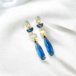 ต่างหูห้อยทรงหยดน้ำสีฟ้าแซฟไฟร์  ยาวประดับเงินแท้ 925 ชุบทอง 14K ของขวัญประจำเดือนเกิดเดือนกันยายนสำหรับผู้หญิง - Product Image 1