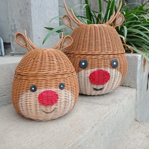 Cestas de ratán tejidas a mano con forma de reno, estilo navideño, con tapa, a precio económico. - Product Image 6