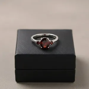 Anillo de Compromiso y Boda Vintage Hecho a Mano en Plata de Ley 925 con Circonita, Engaste de Garras, Piedra Natural Certificada por Terceros - Product Image 5