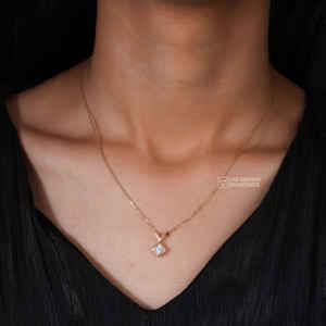 Pendentif solitaire de luxe en argent S925 avec moissanite taille princesse pour femme, qualité VS EF, bijou carré, cadeau - Product Image 1