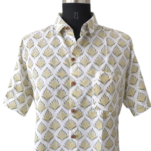Camisa de algodón unisex con estampado a mano |   Camisa amarilla floral de manga corta con botones |   Camisa Artesanal Hecha a Mano |   Moda Sostenible Ética - Product Image 1