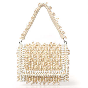 Bolso de Noche Artesanal con Cuentas, Diseño de Rejilla de Perlas y Diamantes, con Correa para el Hombro - Product Image 1
