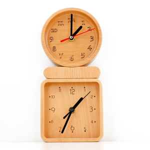 Horloges de table intelligentes en bois, forme personnalisée, petit triangle, pour la décoration de chevet, idéales pour la maison et les chambres d'hôtel - Product Image 1