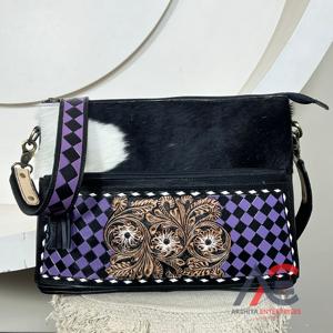 Sac fourre-tout pour femme en cuir de vachette à carreaux violet et noir, avec motif floral en cuir travaillé, grande capacité, sac de voyage - Product Image 1