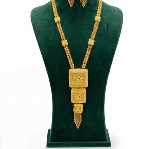 Ensemble de bijoux pour femmes, fait main, 4 pièces, plaqué or 24 carats, idéal pour fiançailles, anniversaire, fête, mariage, brillant, élégant, moderne - Product Image 1
