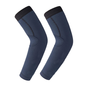 Mangas de compresión personalizables al por mayor con MOQ bajo, ropa deportiva transpirable 100% de alta calidad, mangas unisex de color sólido - Product Image 1