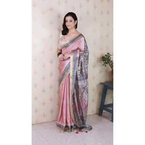 Sari de Noche de Seda Tussar con Estampado Tradicional Madhubani de Elite Weaves, con Borde Tejido con Zari, Color Melocotón Empolvado, Sin Arrugas, 450g - Product Image 1