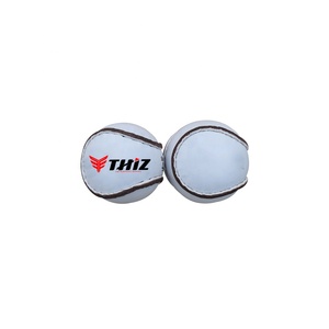 Vente en gros de balles sliotar professionnelles de taille officielle approuvées par le GAA balles de squash en cuir avec logo personnalisé balles de lancer officiellement - Product Image 4