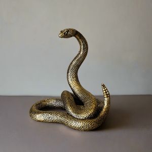 Centre de table moderne en métal en forme de serpent pour la décoration de la maison, style élégant et attrait intérieur luxueux - Product Image 5