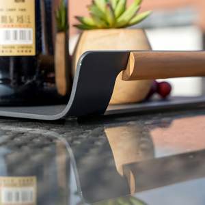 Plateau de patio extérieur en aluminium avec poignée en teck, gris, thermolaqué, élégant mobilier de jardin - Product Image 5