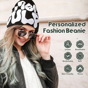 Bonnet pour femme avec motif Culpa, bonnets graphiques, bonnet d'hiver en tricot, bonnet doux, chaud et extensible, style streetwear esthétique - Product Image 3