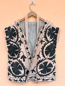 Suzani <b>Velvet</b> Vest with Belt Turkish Embroidered Waistcoat Handmade Vintage Boho Vest Unisex Sleeveless <b>Jacket</b> - Product Image 3