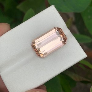 พลอยโทแพซอิมพีเรียลคุณภาพพรีเมียมทรงเหลี่ยมธรรมชาติสำหรับทำเครื่องประดับ - Product Image 2