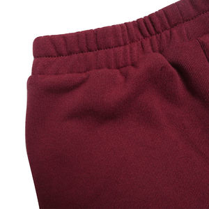 Shorts de sport pour enfants et tout-petits, couleur bordeaux, taille élastique, séchage rapide, respirant, poches latérales, cordon de serrage, uni, pour garçons - Product Image 3