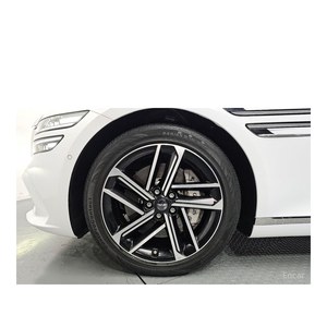 Genesis G80 3.5 Turbo AWD Essence 2023, 22 117 km, Boîte de vitesses automatique, Sièges en cuir, Volant à gauche, Caméra arrière - Product Image 5