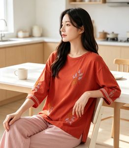 Bmama Blouse légère brodée de fleurs pour femme, manches 3/4, imprimé floral rouge, brodée, décontractée et tendance - Product Image 1