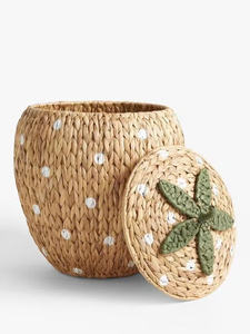 Strawberry-shaped storage basket for the living room, woven from water hyacinth in Vietnam. - Product Image 3