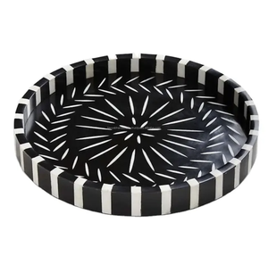 Bandeja de servicio con incrustaciones de hueso de madera de forma personalizada Bandeja de comida multitono hecha a mano con solución de almacenamiento sostenible de diseño moderno - Product Image 5