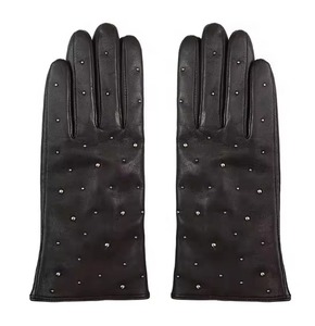 Guantes de cuero de moda con diseño elegante, profesional y moderno, en diferentes colores sólidos, con características a prueba de viento y personalizables. - Product Image 4