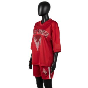 Ensemble short et maillot de football pour femmes, tissu sportif en polyester de qualité supérieure, panneaux en maille 180 GSM, logo personnalisé, ensembles pour femmes rouges, 100% coton - Product Image 4