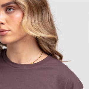 เสื้อยืดคอกลมแขนสั้นผ้าคอตตอน/โพลีเอสเตอร์ผสมสำหรับผู้หญิง สีพื้น สวมใส่สบาย ระบายอากาศได้ดี แห้งเร็ว รับสกรีนโลโก้ตามสั่ง รุ่นใหม่ล่าสุด - Product Image 5