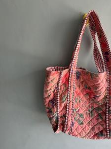 Bolso Tote de Terciopelo Acolchado Floral, Bolso de Hombro Estilo Boho para Compras y Uso Diario, Asa Larga con Patrón, Bolso Textil para Uso Diario - Product Image 2