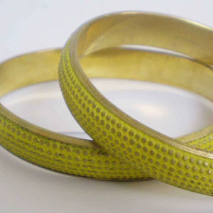 Brazalete de Terapia Magnética de Cobre Puro de Grado Profesional con Acabado Pulido y Múltiples Imanes para el Máximo Alivio de la Artritis - Product Image 1