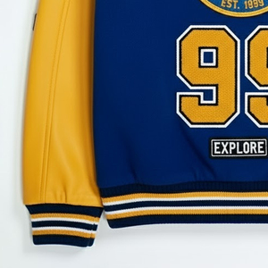 Chaqueta Varsity de Invierno para Hombre con Bordado Chenille - Estilo Urbano, Logotipo Frontal, MOQ Bajo, Cuerpo de Lana de Alta Calidad, Servicio OEM - Product Image 6