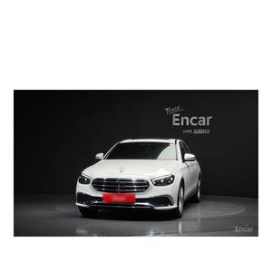 Mercedes-Benz Clase E E220d 4MATIC Exclusive, Modelo de Julio 2023, 33,287 km, Caja de Cambios Automática, Asientos de Cuero, Cámara Trasera, Diésel, Volante a la Izquierda - Product Image 3