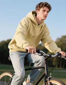 Sweat-shirt à capuche d'hiver pour homme, basique, col en V, doublé, coupe classique, en molleton brossé 100% coton 300 g/m², personnalisable en gros - Product Image 2