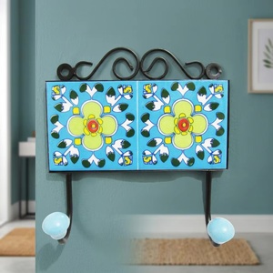 Porte-manteau mural rétro en céramique à motif floral avec 3 crochets, multifonctionnel pour vêtements et accessoires - Product Image 4