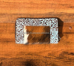 Portefeuille en cuir de vachette sculpté à la main et pochette de téléphone femmes conception d'inspiration occidentale vrais cheveux sur portefeuilles en relief en cuir - Product Image 3