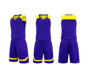 Maillots d'entraînement de basketball de haute qualité 100 % polyester respirant personnalisable avec nom d'équipe manches courtes ajustés - Product Image 3