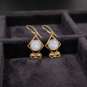 Pendientes artesanales de latón con piedra lunar |   Joyería Colgante de Piedras Preciosas Naturales para Venta al por Mayor - Product Image 3
