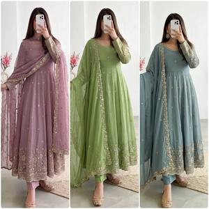 Women Traditional Indian Pakistani Salwar Kameez Floor Length Embroidered Polyester Wedding <b>Dress</b> <b>Loose</b> Fit Pink Gold Trim - Product Image 6