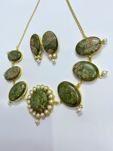 Parure de bijoux classique en laiton avec pierres précieuses naturelles et perles, plaqué or 18 carats, faite à la main, cadeau de fête pour femme, OEM/ODM - Product Image 5