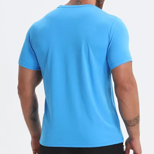 เสื้อยืดเจอร์ซีย์ฮิปฮอปแขนสั้นผู้ชาย สีน้ำเงิน แห้งเร็ว ระบายอากาศได้ดี กันยับ ทรงปกติ คอกลม ผ้าโพลีเอสเตอร์ทอแบบลำลอง - Product Image 3