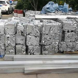 Stock en gros disponible de rebuts métalliques, rebuts d'extrusion d'aluminium 6061 6063 à prix de gros - Product Image 6