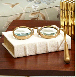 Lunettes de lecture classiques de table avec support en laiton lesté et double lentilles rondes, disponibles à prix de gros - Product Image 1