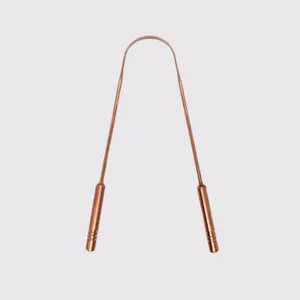 Raspador de lengua ayurvédico de cobre que ayuda a eliminar toxinas, bacterias y piel muerta de la lengua a precio de mayoreo. - Product Image 3