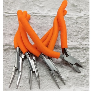 Kit de pinces pour la fabrication de bijoux, 5 pièces : pinces à bec de canard, pinces à bec rond, pinces coupantes latérales, pinces à bec plat et pinces à bec courbé pour la perlage et le gainage de fils - Product Image 1