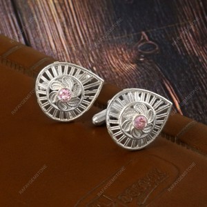 Boutons de manchette de luxe en zircon rose plaqué argent platine pour mariage formel, cadeau de créateur pour homme - Product Image 3