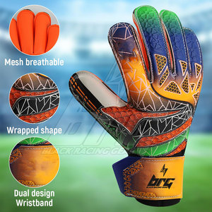 Best Selling <b>Light</b> Weight Goalkeeper Gloves Wholesale Customized Logo Goalkeeper Gloves For Sale - Product Image 3