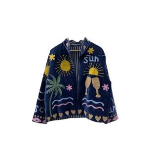 Veste en velours brodée unique très demandée pour femme, manches longues, col montant, style vacances d'été, fermeture classique, longueur standard - Product Image 3