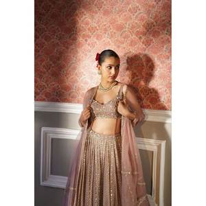 Lehenga Choli tendance et magnifique avec broderie au fil, taille 2XL - Product Image 1