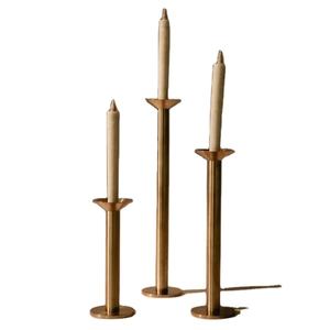 Belle décoration de mariage artisanale Ensemble de 3 bougeoirs vintage antiques en laiton Décoration intérieure - Product Image 1